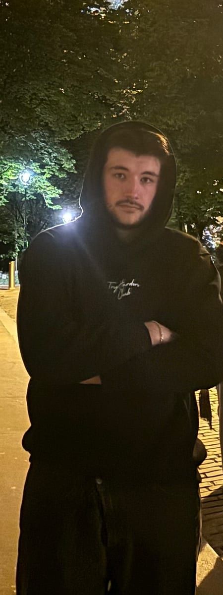 Profil de Liron